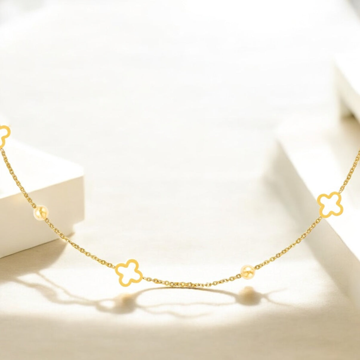 18k gold plated Open clover necklace