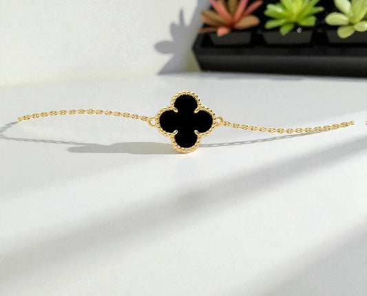 Gold plated clover bracelet