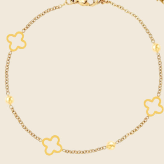 Open clover bracelet