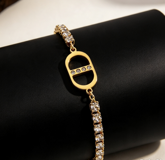 C bracelet